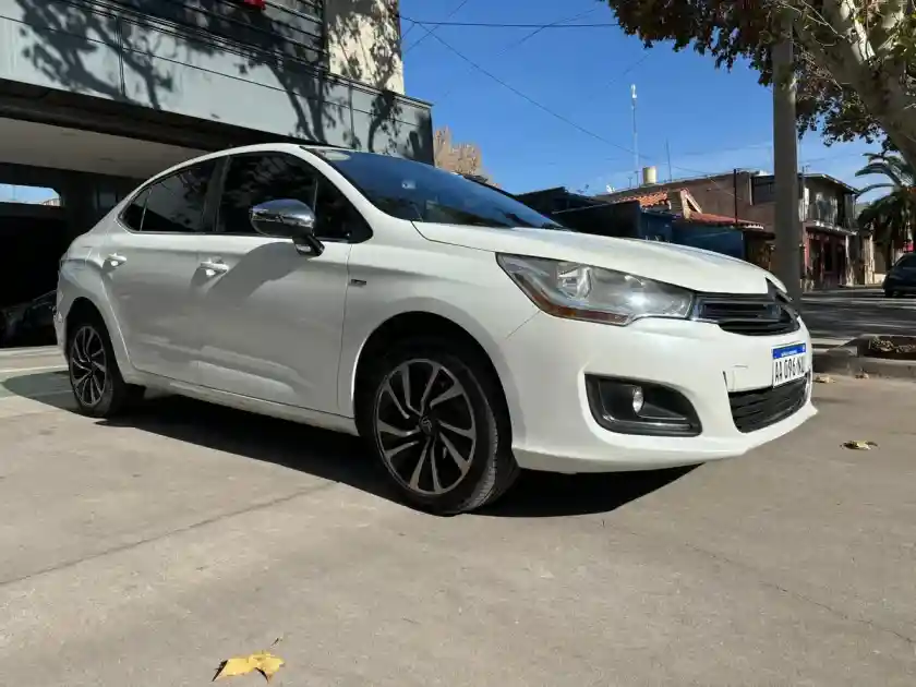 Citroën C4 Lounge 1.6 Thp 165 Feel Pack 2016 - foto 2