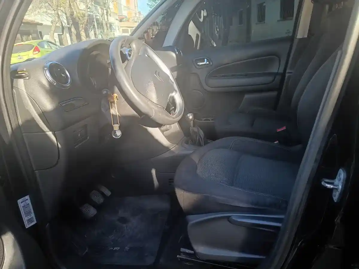 Fiat Strada 1.4 Working Cd 2019 - foto 4
