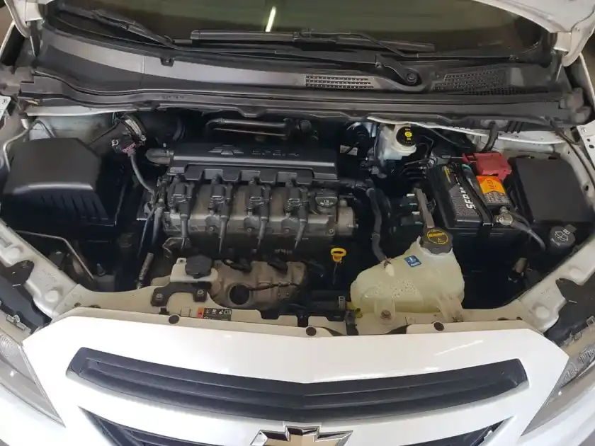 Chevrolet Onix 1.4 Lt Mt 98Cv 2015 - foto 2