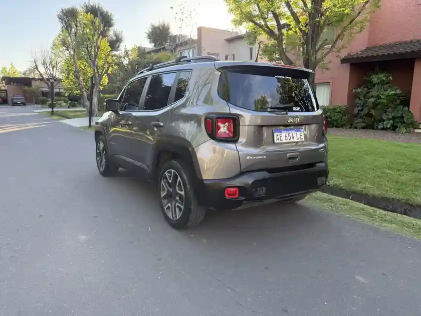 Jeep Renegade 1.8 Longitude At6 2020 - foto 3