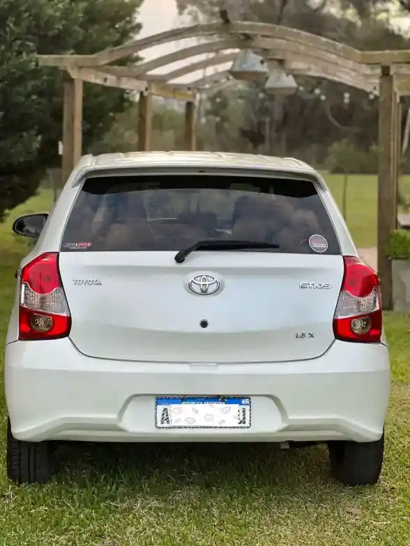 Toyota Etios 1.5 X 6Mt My19 2020 - foto 5