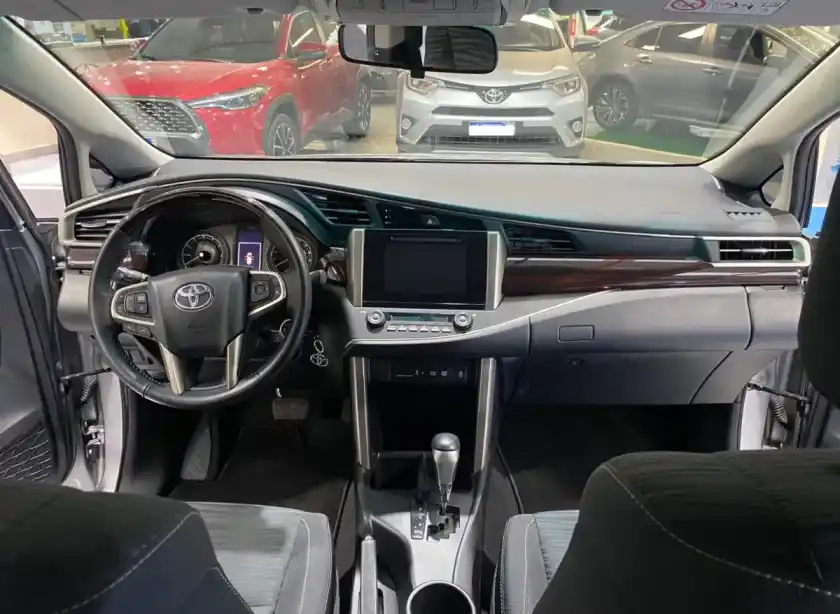 Toyota Innova 2.7 Srv 6At 8A 2019 - foto 5