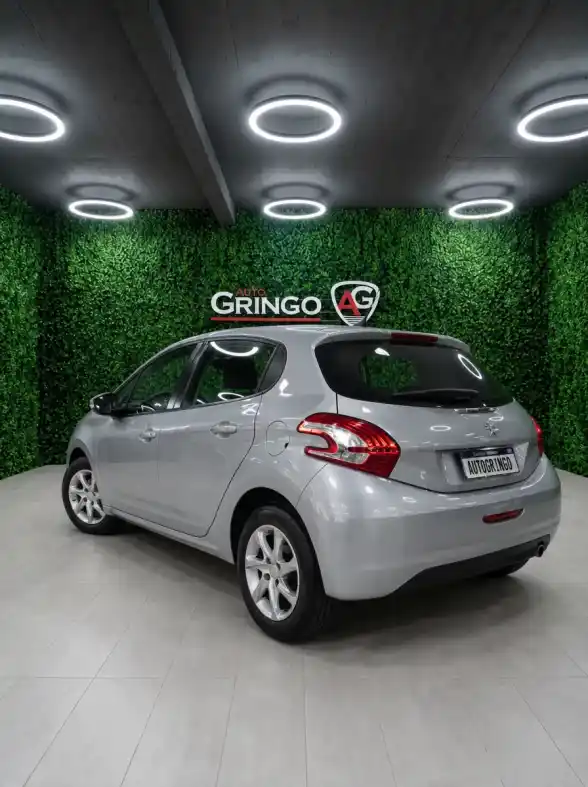 Peugeot 208 1.5 Allure Touchscreen 2014 - foto 5
