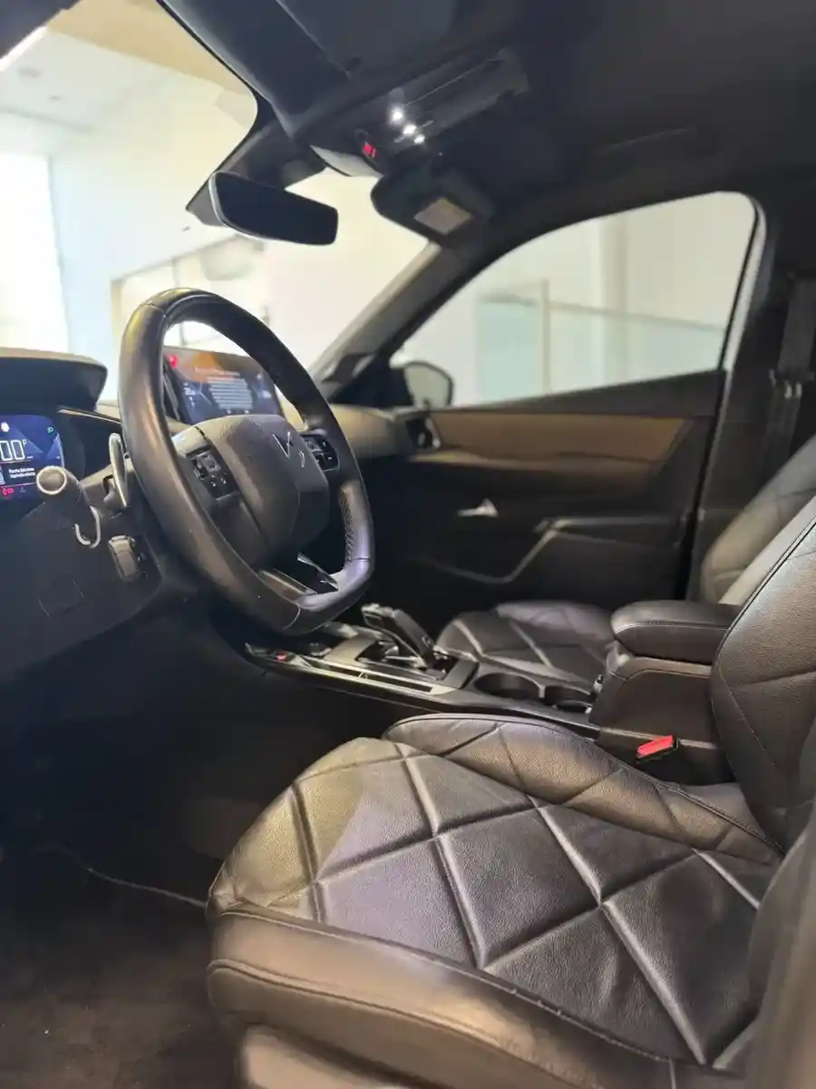 D·s Ds3 Crossback 1.2 Puretech 155 So Chic At8 2020 - foto 4