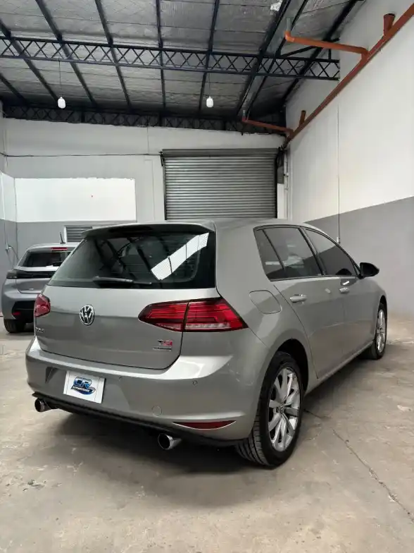 Volkswagen Golf 1.4 Highline Tsi Dsg 2015 - foto 5