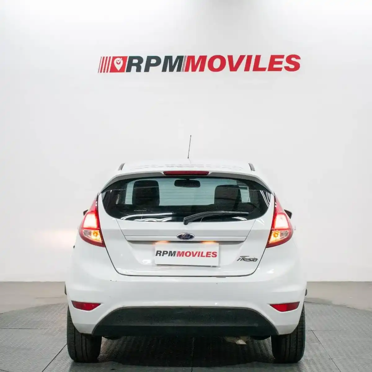 Ford Fiesta Kinetic 1.6 S 120Cv 2015 - foto 3