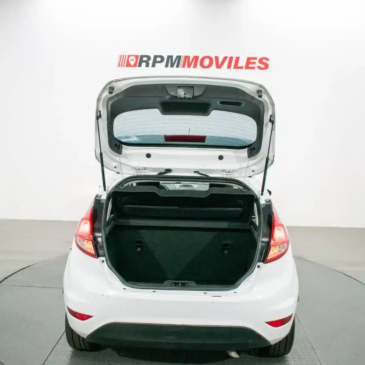 Ford Fiesta Kinetic 1.6 S 120Cv 2015 - foto 4