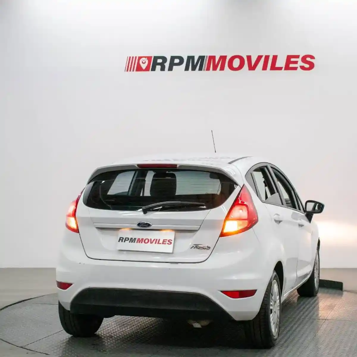 Ford Fiesta Kinetic 1.6 S 120Cv 2015 - foto 5