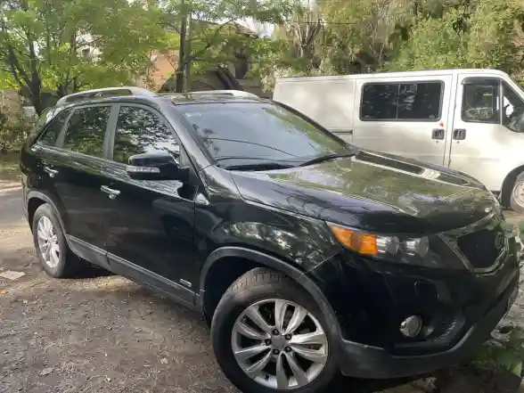 Kia Sorento 2.2 Crdi 6At 2011 - foto 1