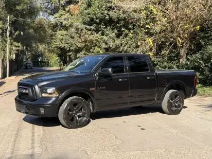 Ram 1500 5.7 Laramie Atx V8 2017 - foto 2