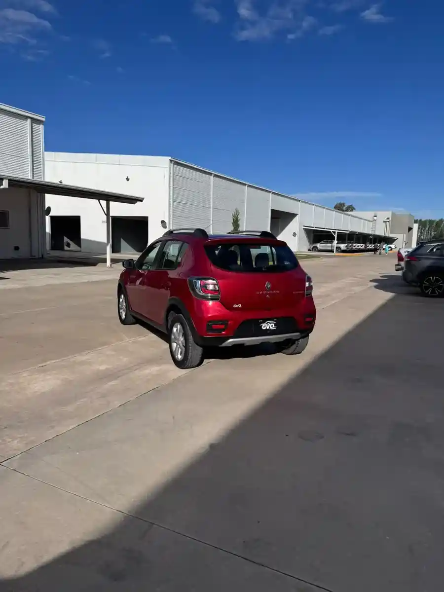 Renault Sandero Stepway 1.6 Dynamique 105Cv 2015 - foto 4