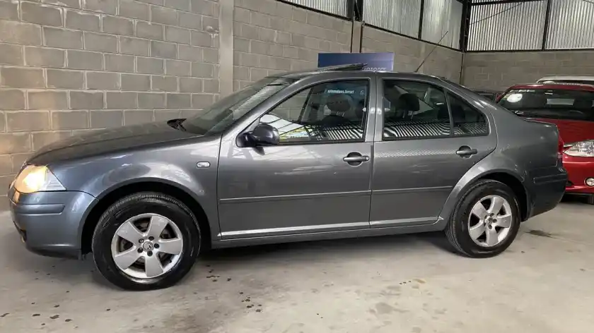 Volkswagen Bora 2.0 Trendline 115Cv 2013 - foto 3