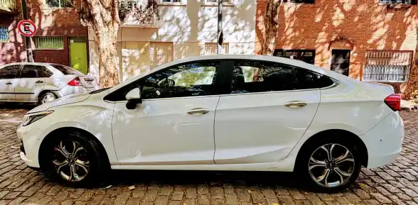 Chevrolet Cruze 1.4 Premier At Sedan 2020 - foto 2