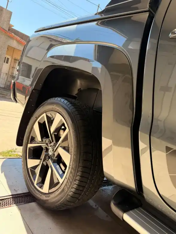 Volkswagen Amarok 3.0 V6 Tdi Cd 258Cv Extreme 4X4 At 2025 - foto 3