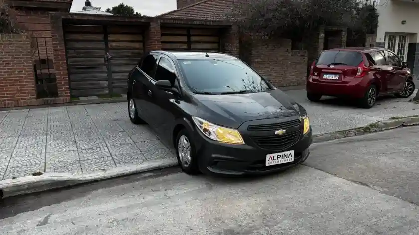 Chevrolet Onix 1.4 Joy Ls 98Cv 2018 - foto 3