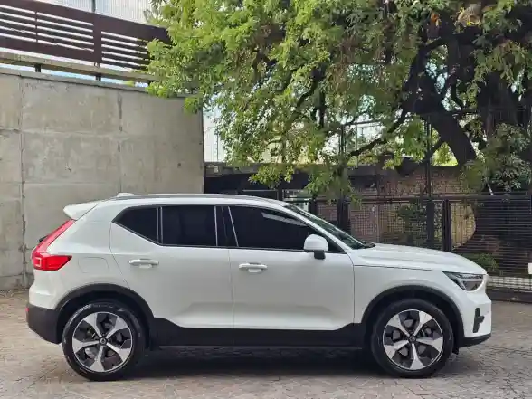 Volvo Xc40 2.0 Mhev B4 Plus Fwd 2024 - foto 5