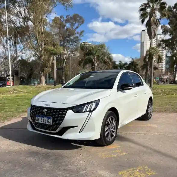 Peugeot 208 1.6 Feline Tiptronic 2022 - foto 1