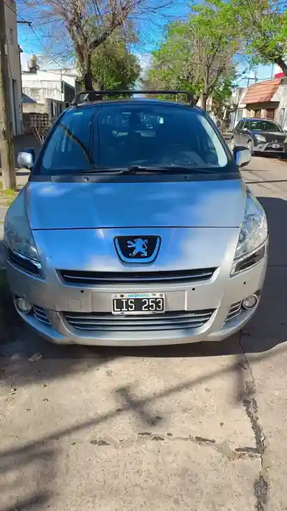 Peugeot 5008 1.6 Allure Plus 156Cv 2012 - foto 2