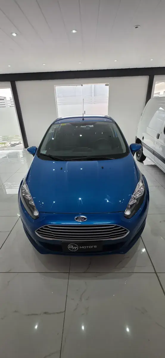 Ford Fiesta Kinetic 1.6 Titanium 120Cv 2015 - foto 3