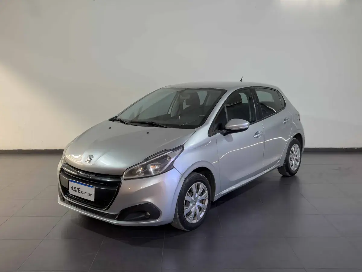 Peugeot 208 Active 1.6 Mt .L 2020 - foto 1