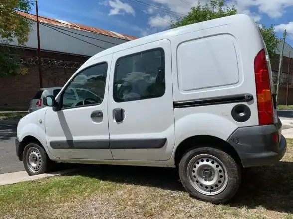 Renault Kangoo 1.6 Furgon Ph3 Confort 5As Lc 2017 - foto 3
