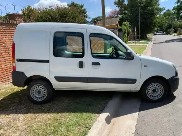 Renault Kangoo 1.6 Furgon Ph3 Confort 5As Lc 2017 - foto 4