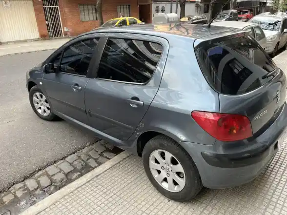 Peugeot 307 2.0 Xt Premium Tip. 2004 - foto 5