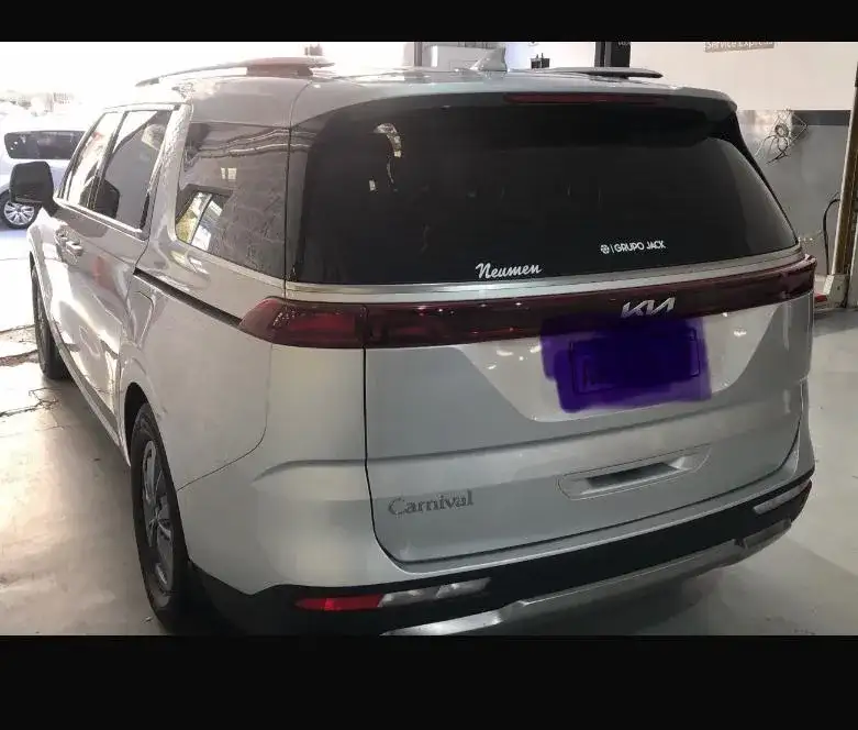 Kia Carnival 2.2 Crdi Ex Premium 2023 - foto 2