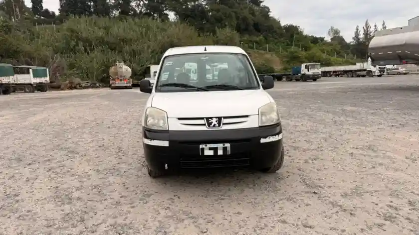Peugeot Partner Furgon 1.4 Presence 2011 - foto 5
