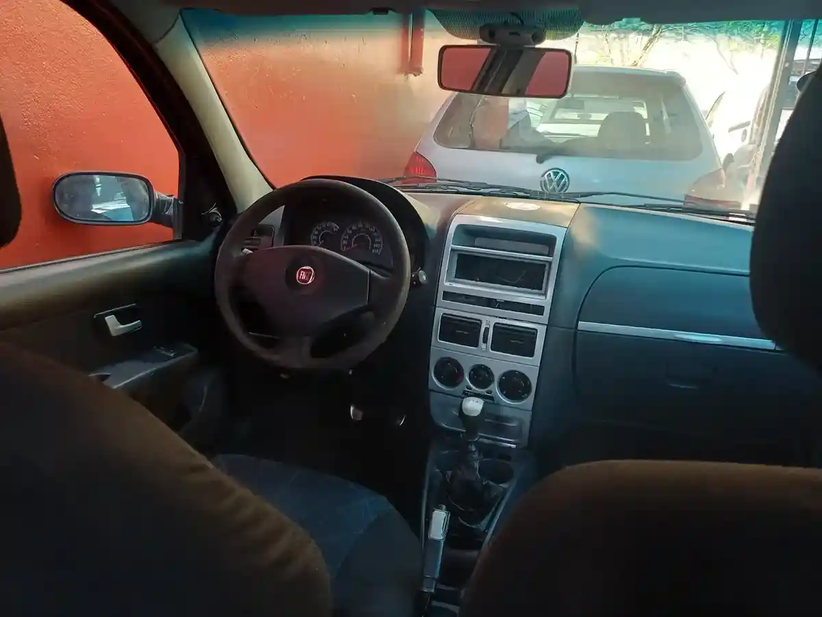Fiat Siena 1.4 Fire Da 2010 - foto 2