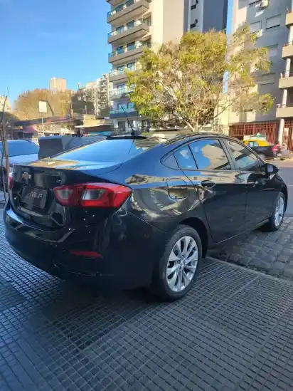 Chevrolet Cruze 1.4 Lt Mt Sedan 2018 - foto 3