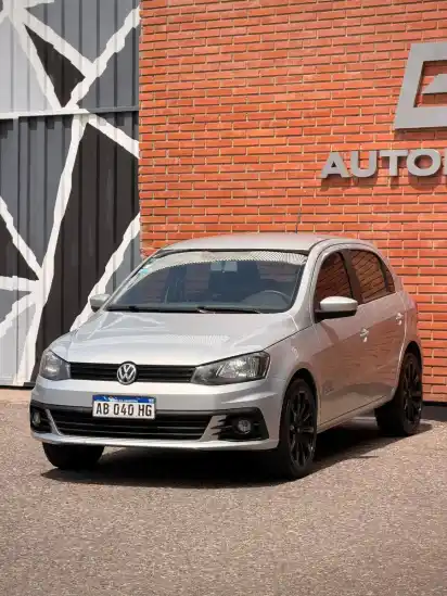 Volkswagen Gol Trend 1.6 Comfortline 101Cv 2017 - foto 1