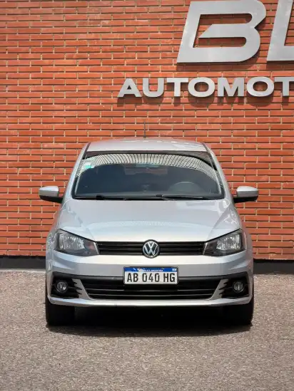 Volkswagen Gol Trend 1.6 Comfortline 101Cv 2017 - foto 3