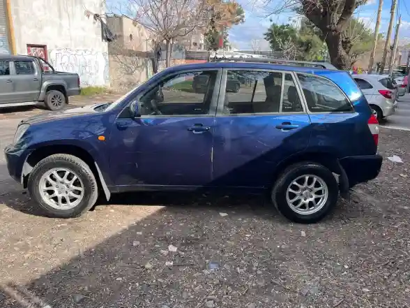 Chery Tiggo 2.0 Confort 4X2 127Cv 2012 - foto 5