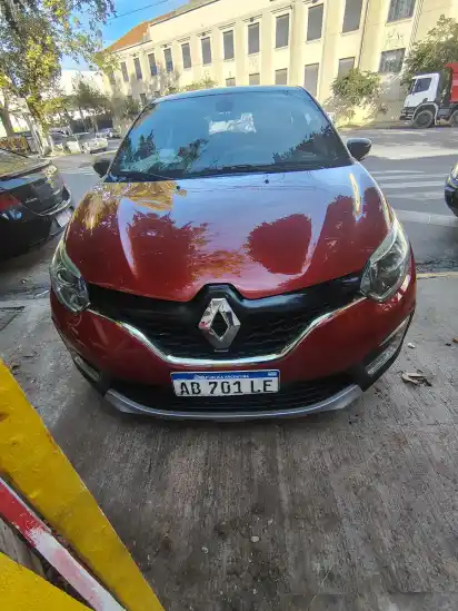 Renault Captur 2.0 Intens Manual 2017 - foto 1