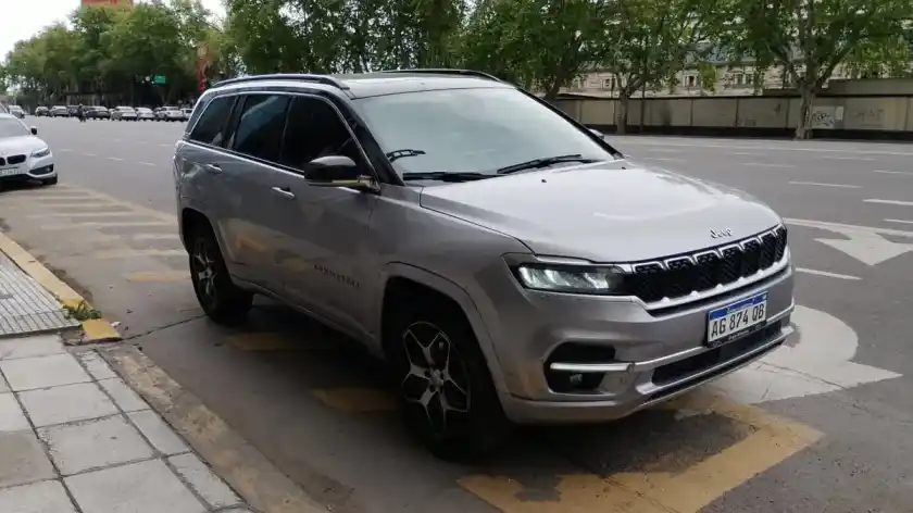 Jeep Commander 2.0 Td380 At9 4X4 7Pas Overland 2024 - foto 4