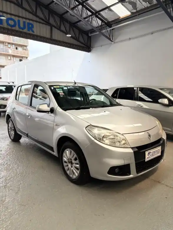Renault Sandero 1.6 Privilege Nav 105Cv 2013 - foto 3