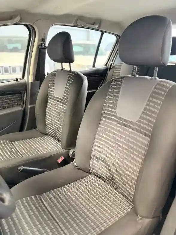 Renault Sandero 1.6 Privilege Nav 105Cv 2013 - foto 5