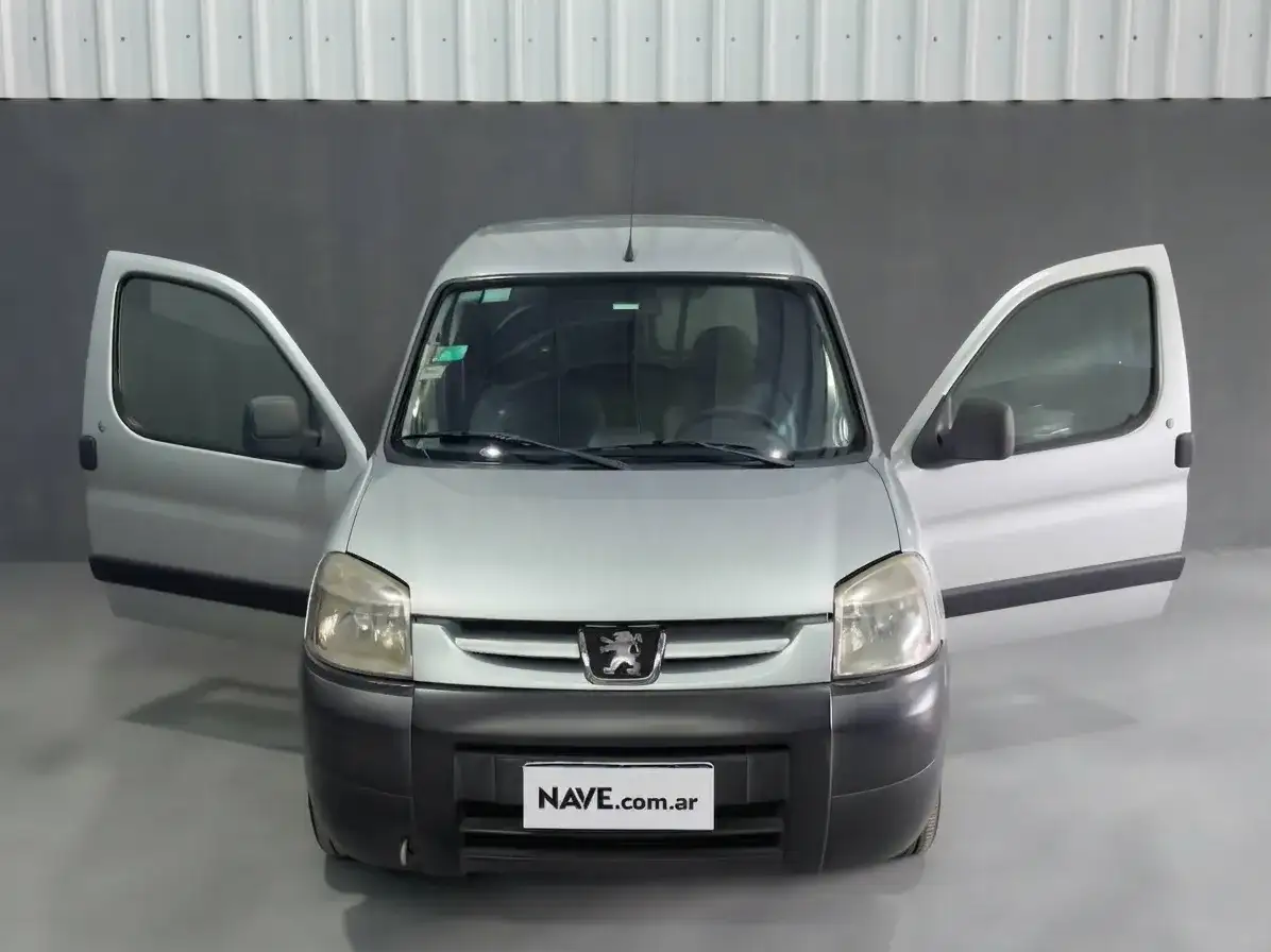 Peugeot Partner 1.6 Hdi Furgon Confort 2016 - foto 2