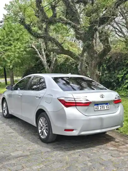 Toyota Corolla 1.8 Xei Cvt 140Cv 2018 - foto 3