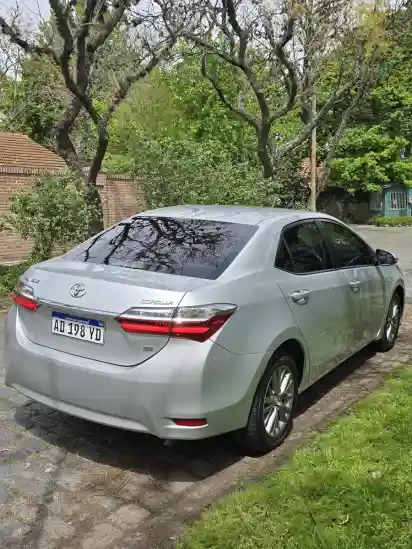 Toyota Corolla 1.8 Xei Cvt 140Cv 2018 - foto 4
