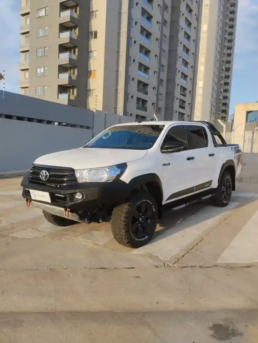 Toyota Hilux Pick-Up 2.8 Cd Limited 177Cv 4X4 2018 - foto 1