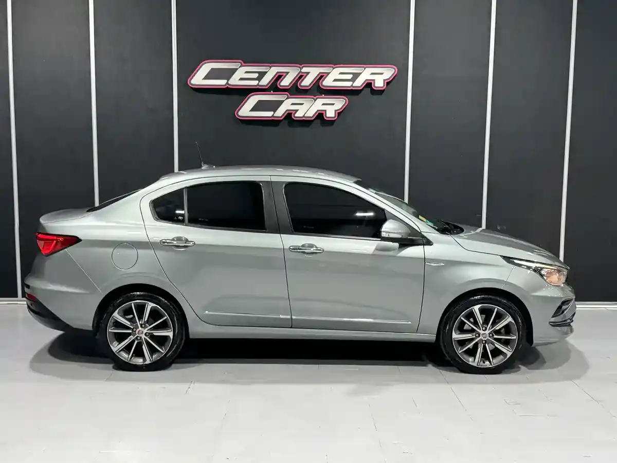 Fiat Cronos 1.8 16V Precision Pack Premium 2018 - foto 2