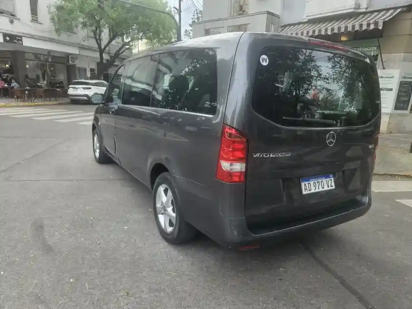 Mercedes-Benz Vito 2.0 Tourer At 8 Pas 2019 - foto 4