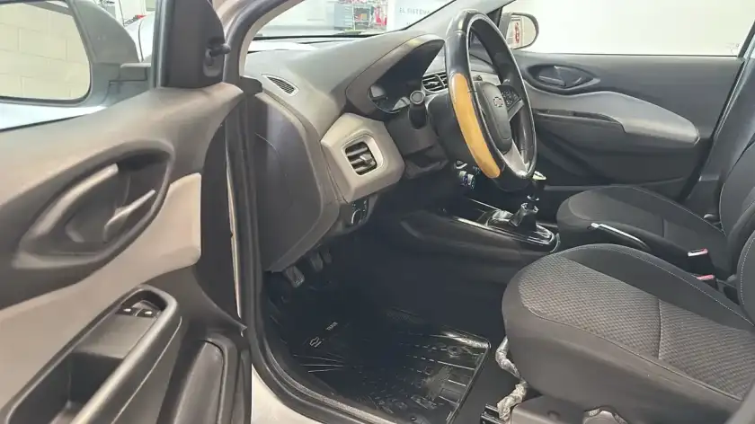 Chevrolet Onix 1.4 Lt 98Cv 2017 - foto 3