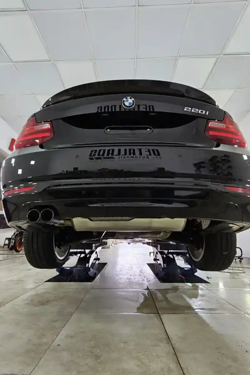 Bmw Serie 2 2.0 220I Sport Line 184Cv 2018 - foto 2