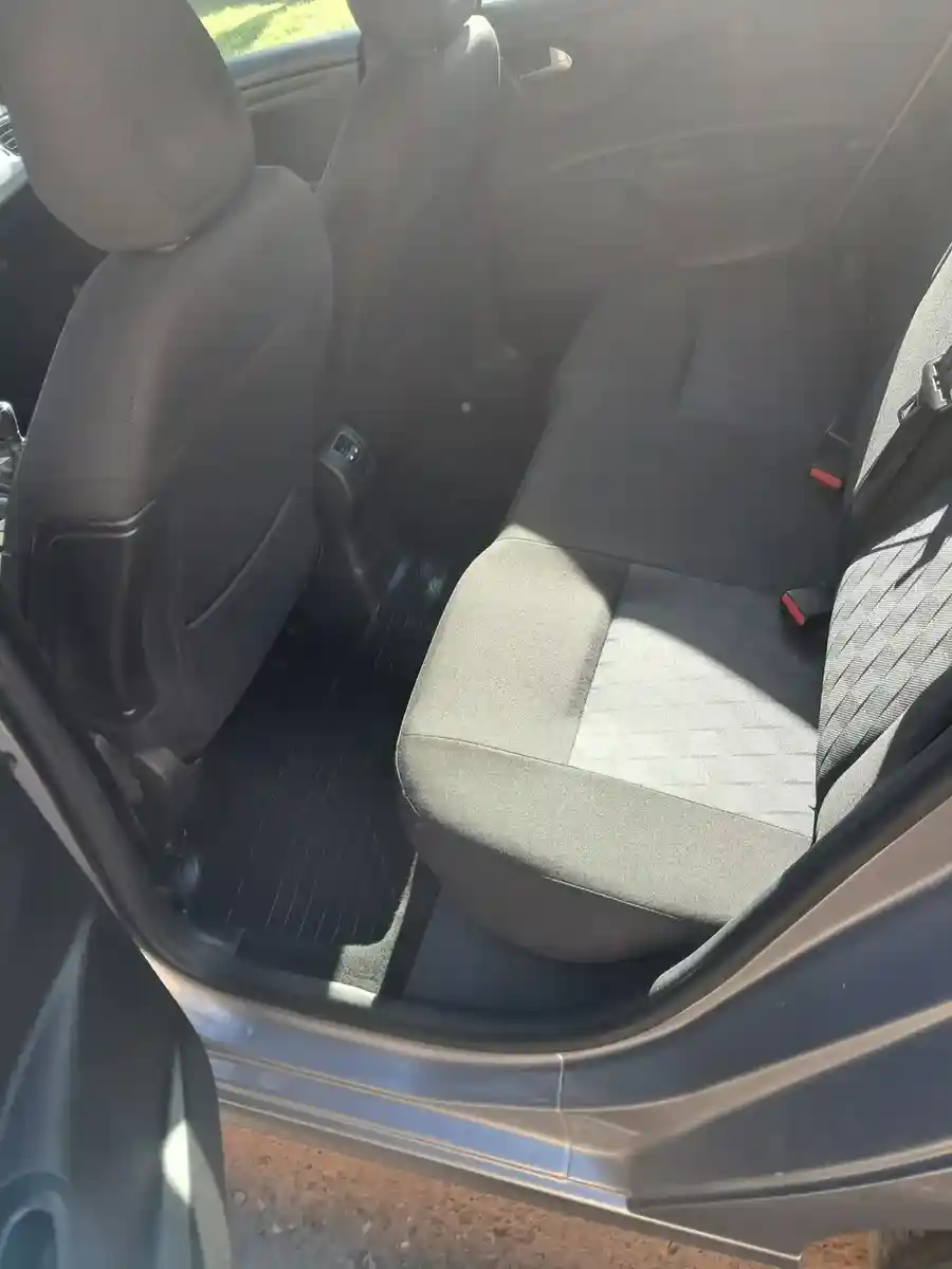 Citroën C-Elysée 1.6 Feel Hdi 92 2018 - foto 5