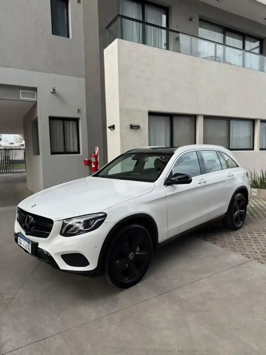 Mercedes-Benz Clase Glc 4Matic Offroad 2018 - foto 1