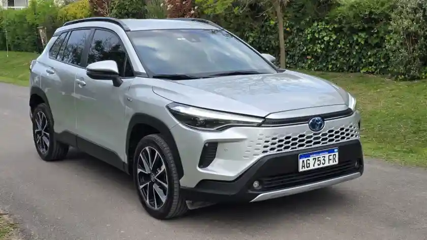 Toyota Corolla Cross 1.8 Hev Xei Ecvt 2024 - foto 3
