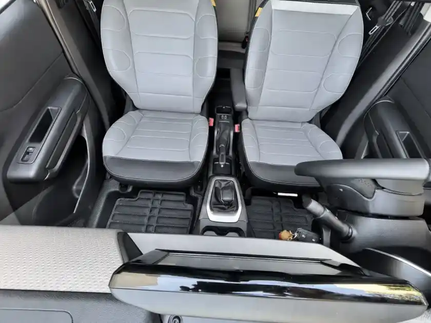 Citroën Basalt 1.0 T200 Shine Cvt 2025 - foto 4